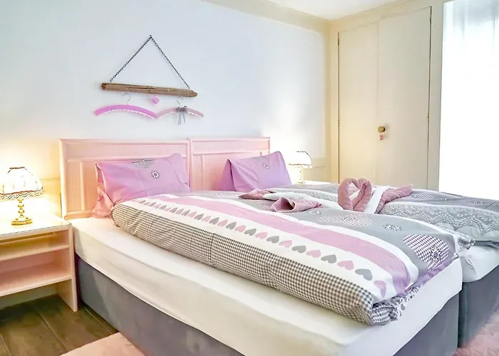 Doppelroom With Terrace Vendégház Därligen